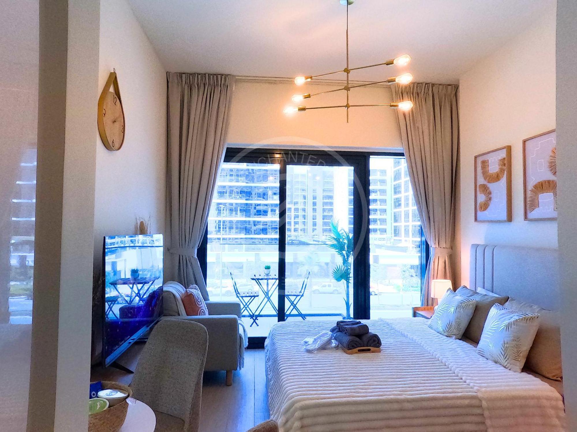 Luxury In Meydan, Furnished With Wifi, Terrace, Gym, Pool & Free Parking Apartment *
